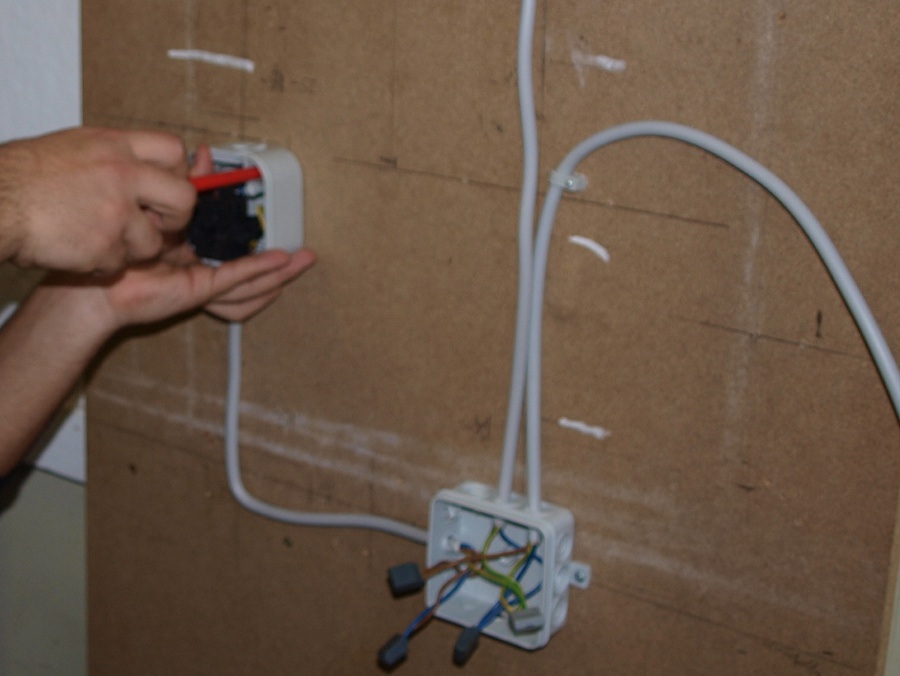 Schaltplan Abzweigdose Lichtschalter - Wiring Diagram